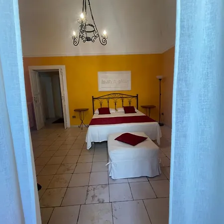 Al Castello ベッド・アンド・ブレックファスト Sammichele di Bari