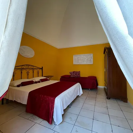 Al Castello Bed & Breakfast 3*
